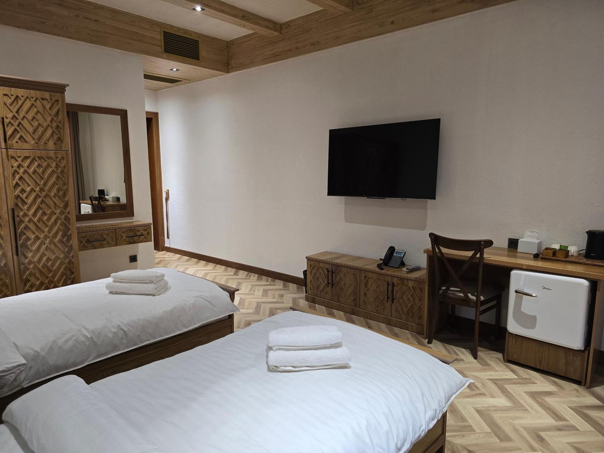 Pana Hotel Gazalkent エクステリア 写真